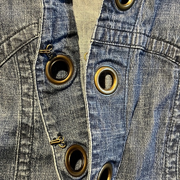 Ami Lightweight Jean Jacket w/Bracelet Length Sleeves, Hidden Hook & Loops. Sz L - Picture 4 of 4
